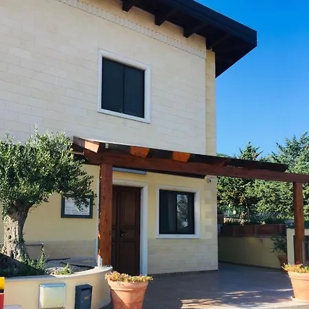 Solaria House Con Cucina Gæstehus *