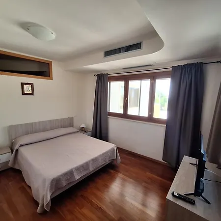 아파트 Solaria House And Comfort 산 조반니 로톤도